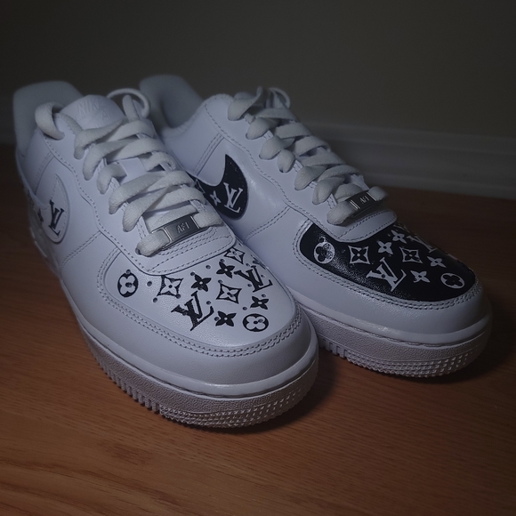 Airforce 1 women's size 8. LV "Custom Made" - Picture 3 of 8